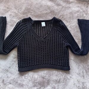 Wild Fable crochet sweater. Black, size M